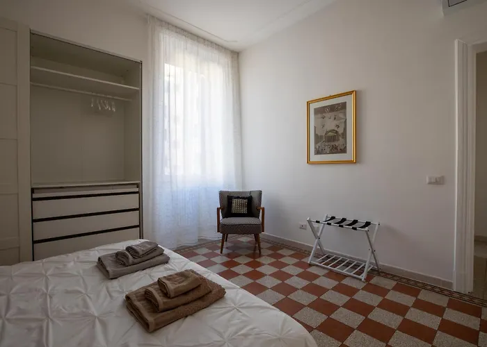 Apartamento Urbanpiramide - *