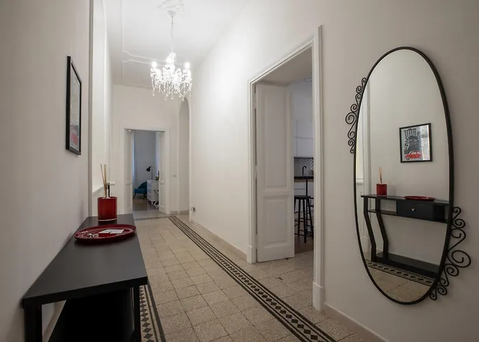 Apartamento Urbanpiramide - *