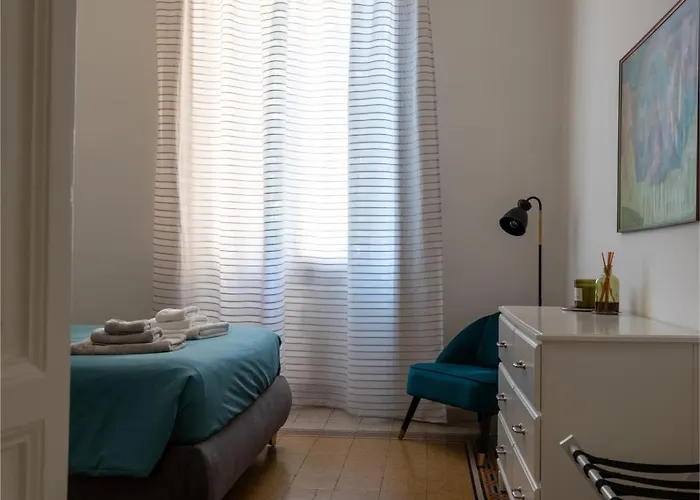 Apartamento Urbanpiramide - *